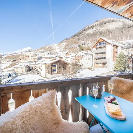 Apartamento Chasa Pro La Tuor