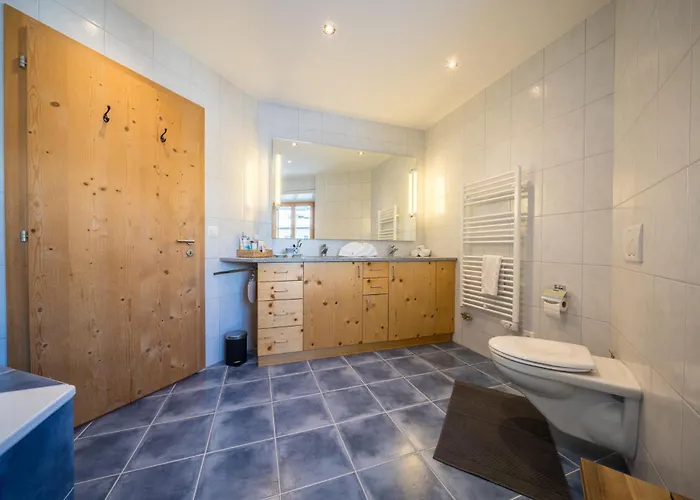 Apartamento Chasa Pro La Tuor