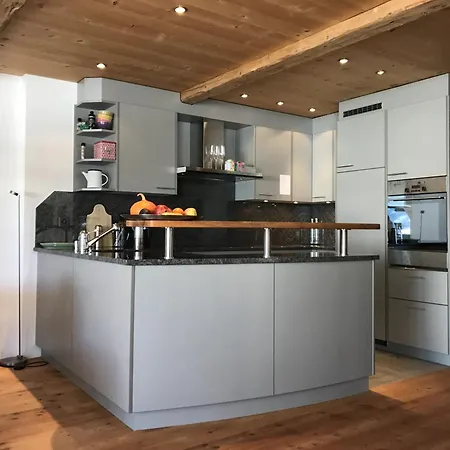 Apartamento Chasa Pro La Tuor *