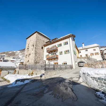 Apartamento Chasa Pro La Tuor