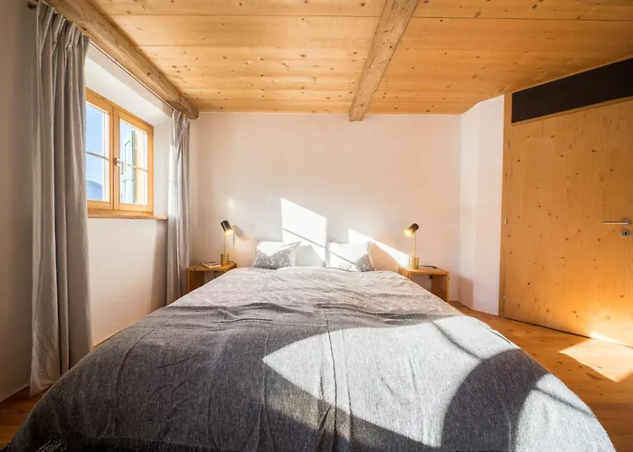 Apartamento Chasa Pro La Tuor